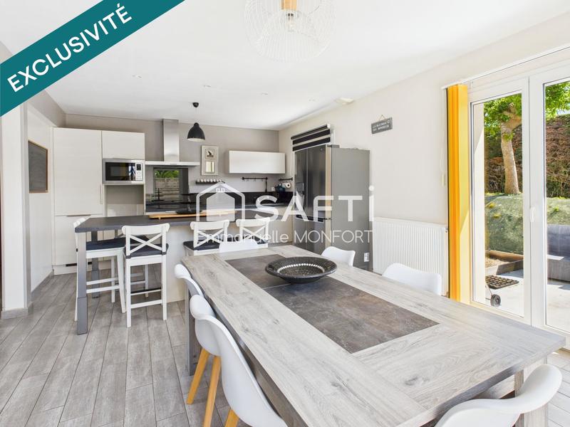 Maison - 138 m² - 7 pièces