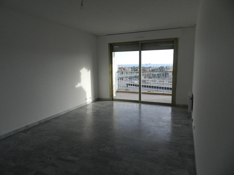 Appartement - 81 m² - 3 pièces