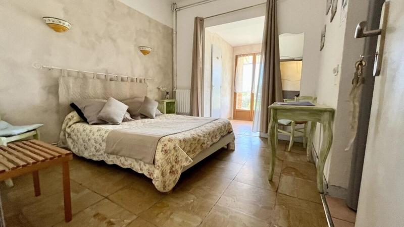 Villa - 600 m² - 22 pièces