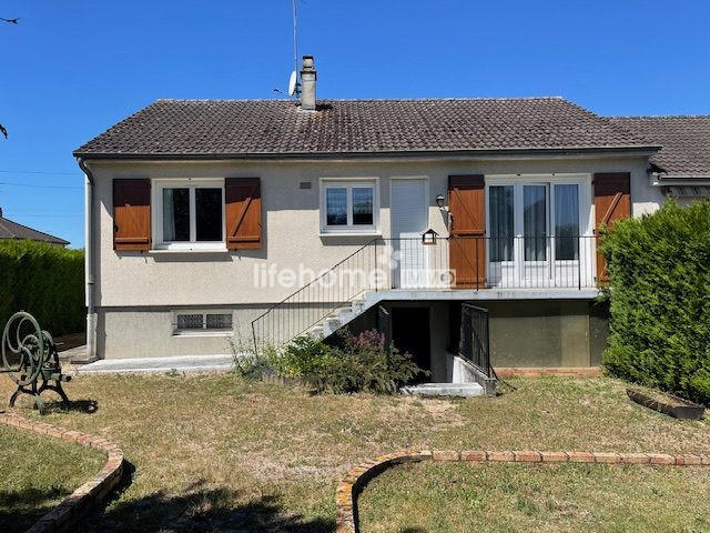 Maison traditionnelle - 80 m² - 4 pièces