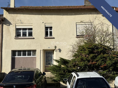 Maison de village - 220 m² - 3 pièces