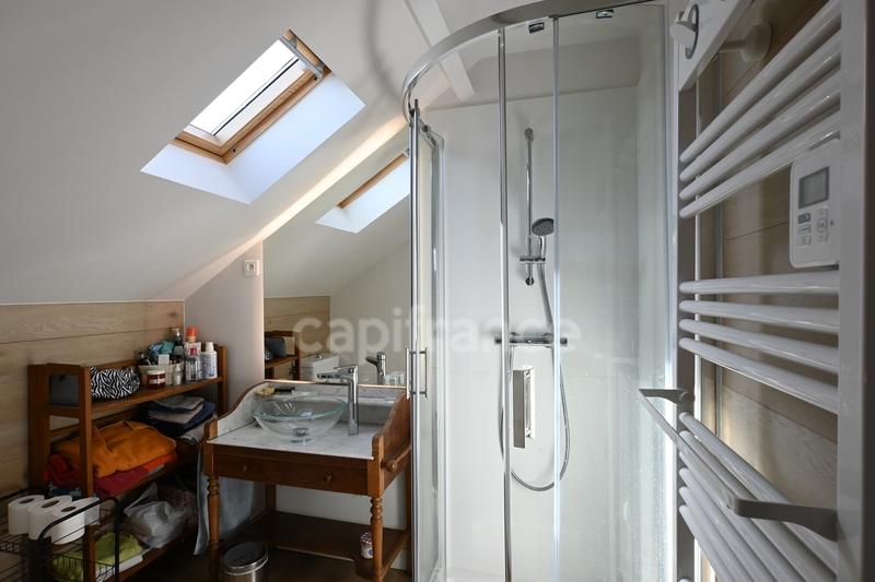 Maison - 188 m² - 7 pièces