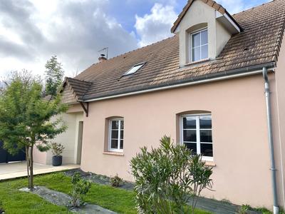 Maison - 150 m² - 8 pièces