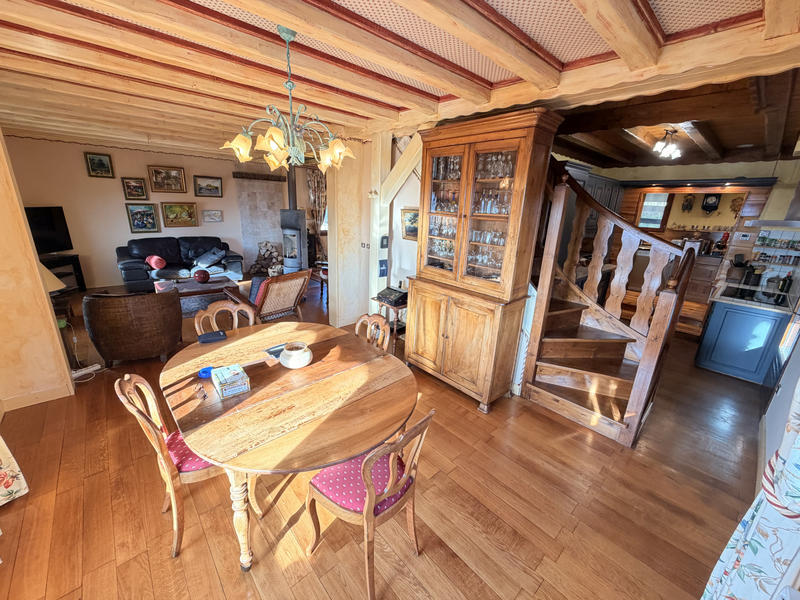 Maison - 190 m² - 7 pièces