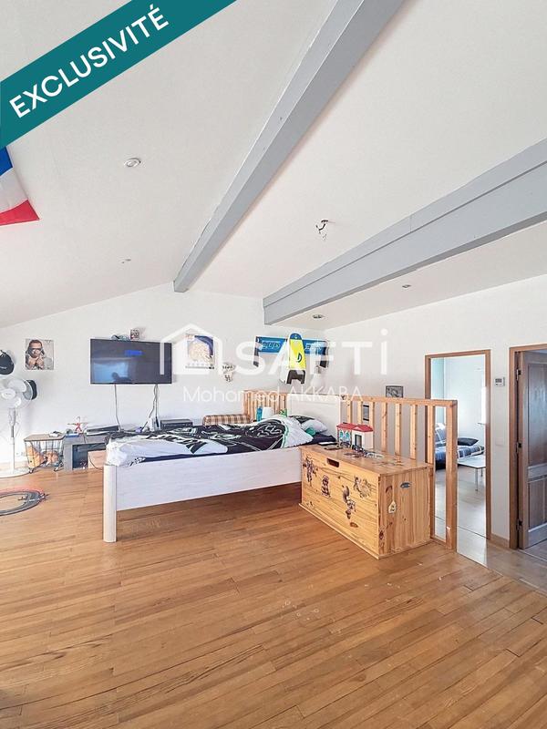 Maison - 138 m² - 6 pièces