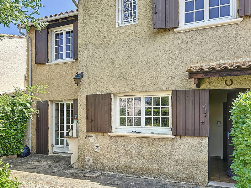 Maison - 106 m² - 5 pièces