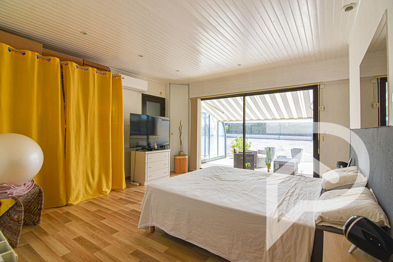 Maison - 162 m² - 7 pièces