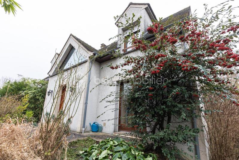 Maison - 139 m² - 6 pièces