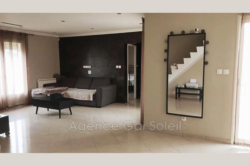 Villa - 150 m² - 5 pièces