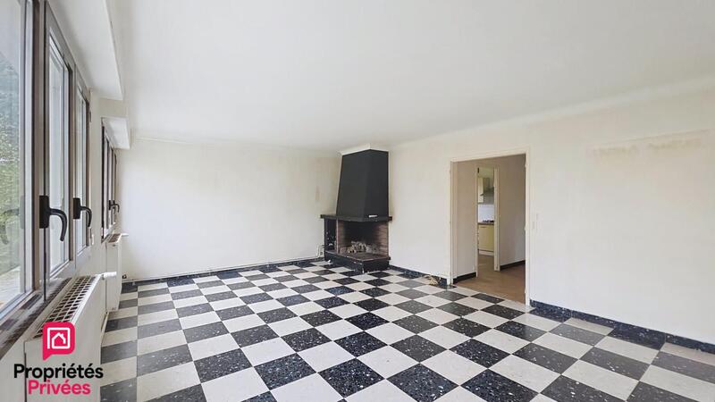 Appartement - 93 m² - 5 pièces