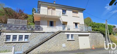 Maison - 165 m² - 6 pièces