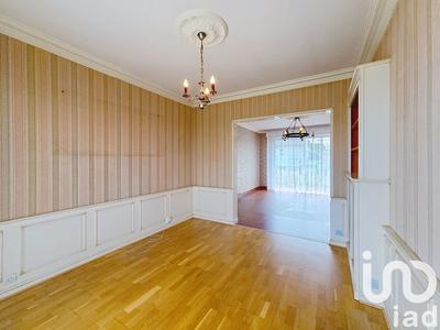 Maison - 97 m² - 5 pièces