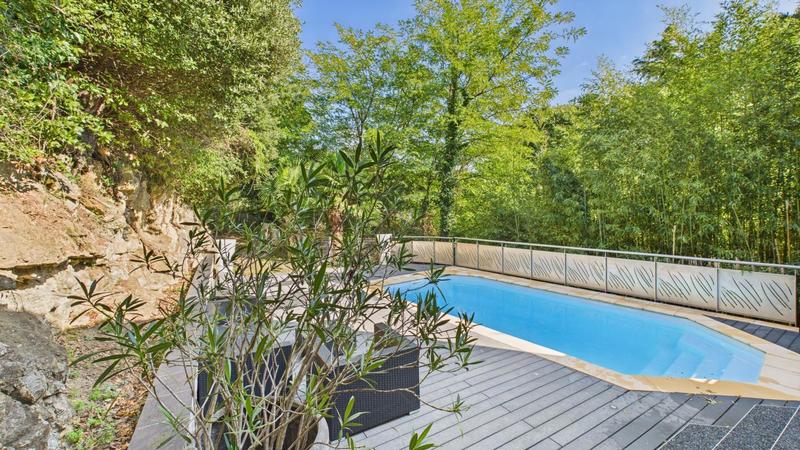 Maison - 155 m² - 5 pièces