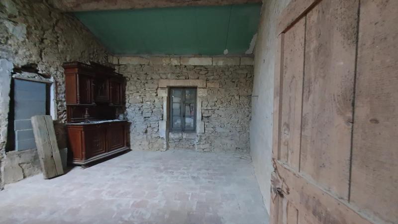 Maison - 250 m² - 8 pièces