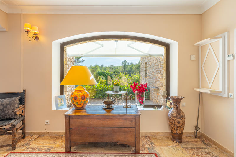 Villa - 300 m² - 8 pièces