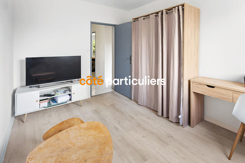 Appartement - 95 m² - 5 pièces