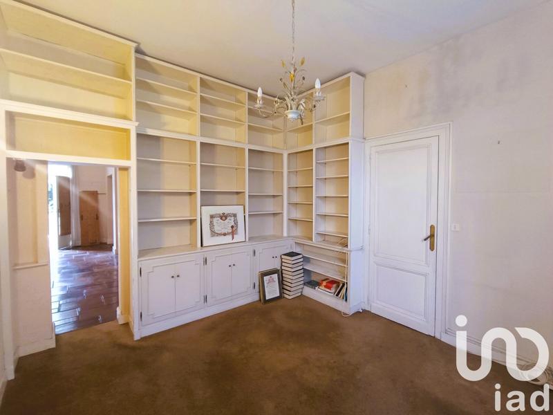 Maison de ville - 234 m² - 14 pièces