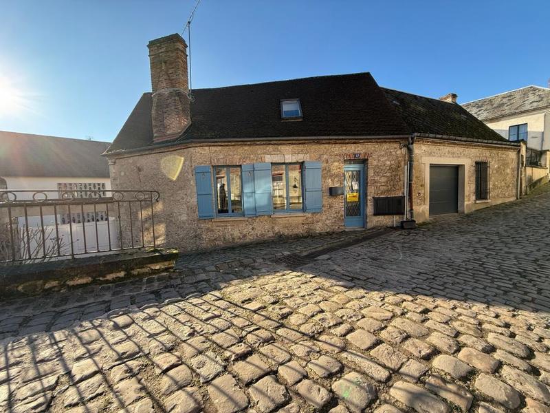 Maison - 96 m² - 4 pièces