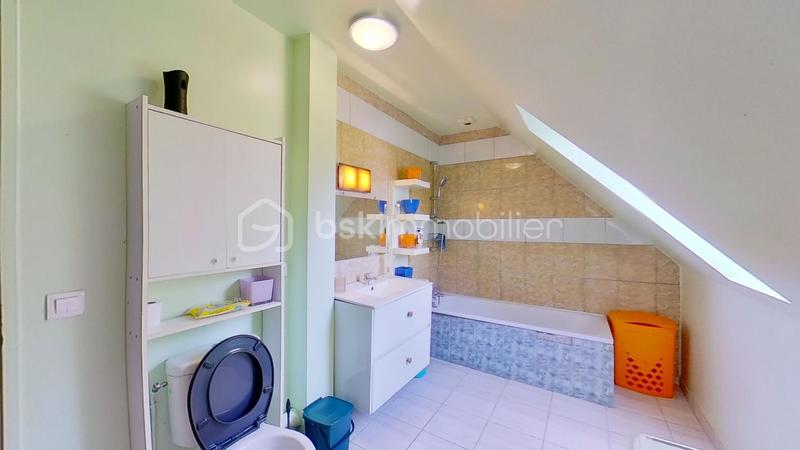 Pavillon - 110 m² - 5 pièces