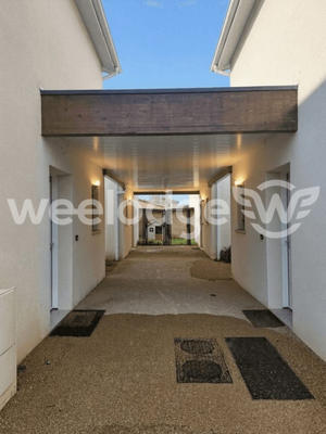 Maison - 94 m² - 4 pièces