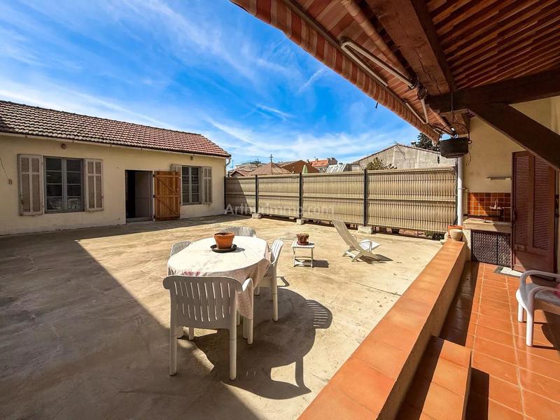 Maison - 112 m² - 4 pièces