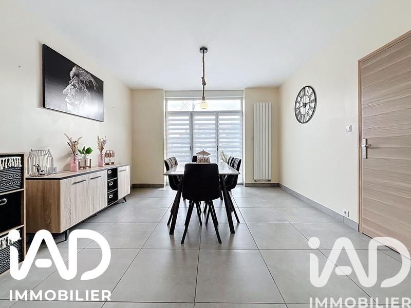 Maison - 127 m² - 5 pièces