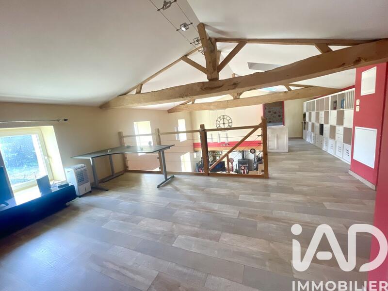 Maison - 165 m² - 6 pièces