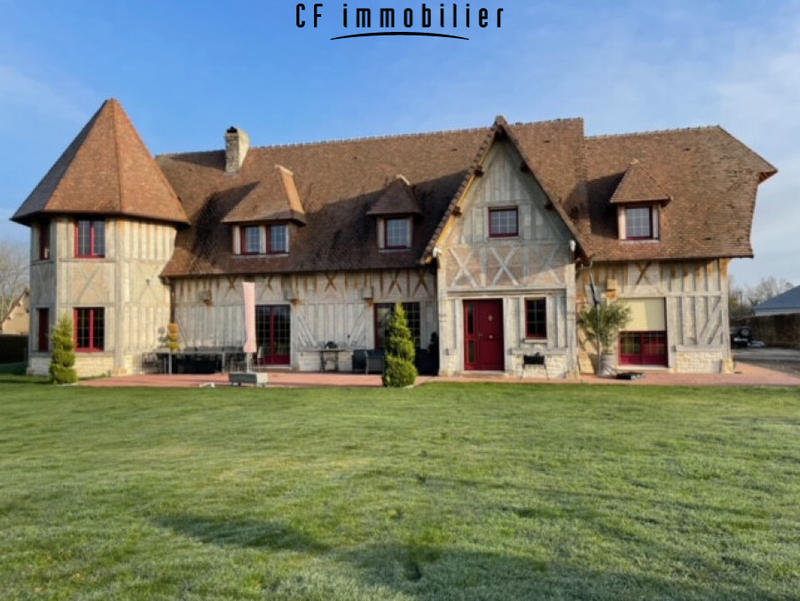 Maison - 215 m² - 6 pièces