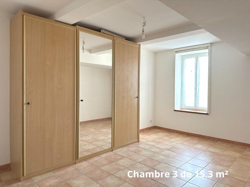 Appartement - 112 m² - 5 pièces