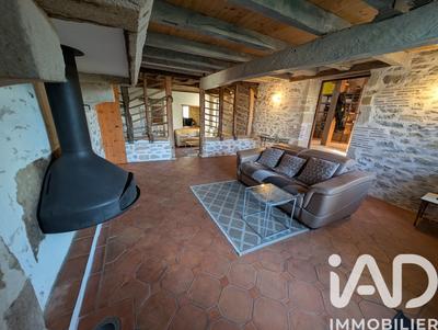 Maison - 179 m² - 5 pièces