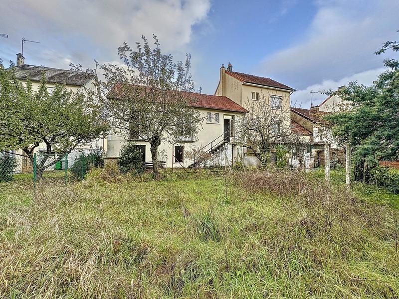 Maison - 85 m² - 6 pièces