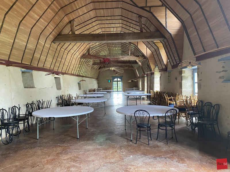 Manoir - 475 m² - 8 pièces