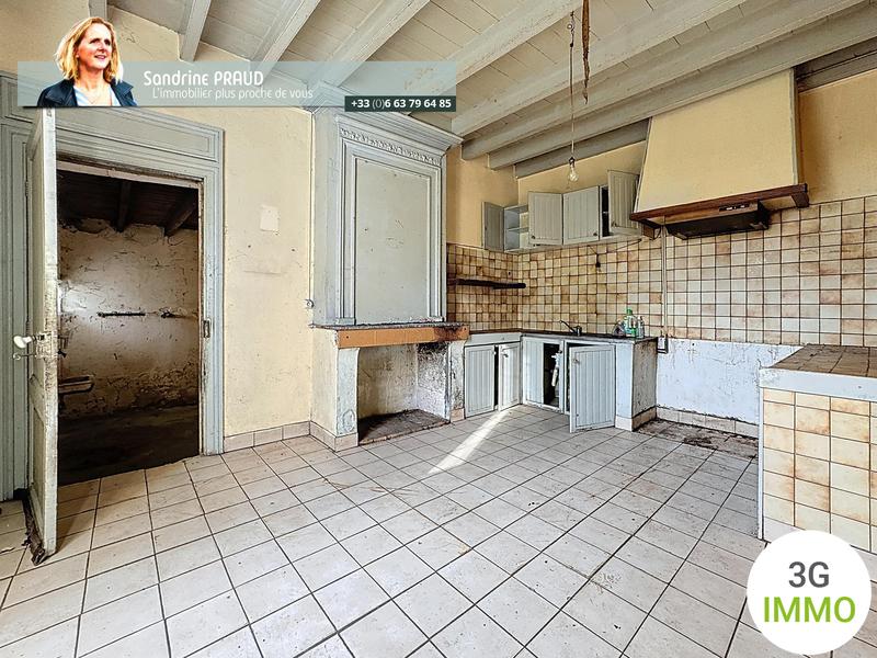 Maison ancienne - 163 m² - 9 pièces