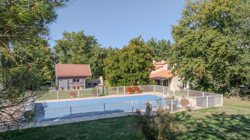 Maison - 185 m² - 5 pièces