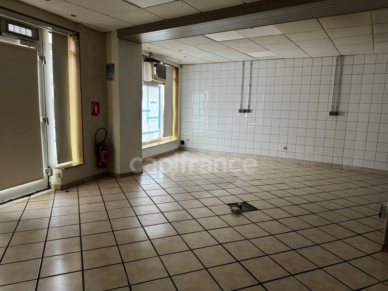 Local commercial - 50 m² - 1 pièce