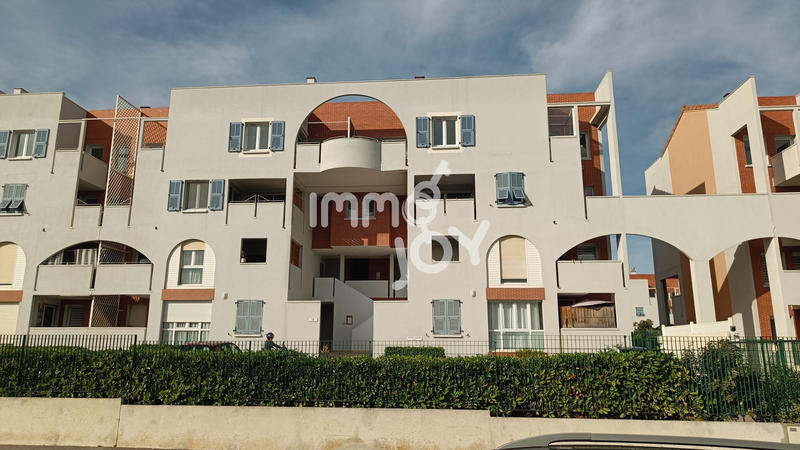 Appartement - 100 m² - 6 pièces