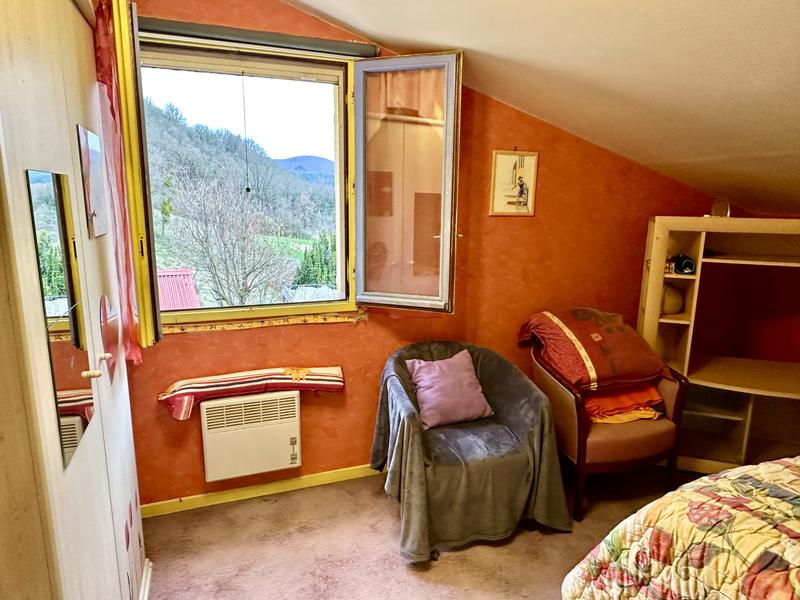 Maison - 140 m² - 7 pièces