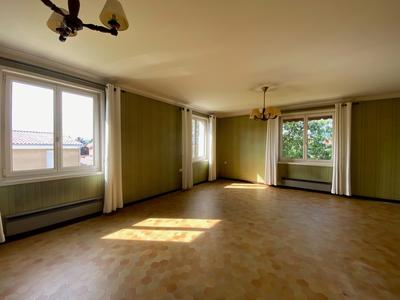 Maison - 147 m² - 6 pièces