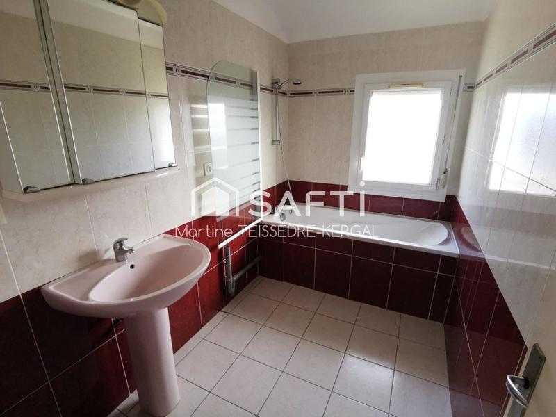 Maison - 110 m² - 5 pièces