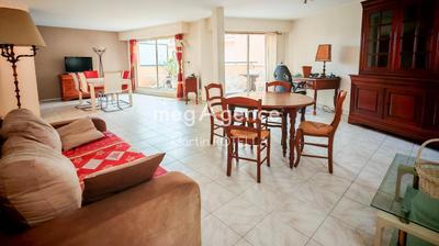 Appartement - 111 m² - 4 pièces