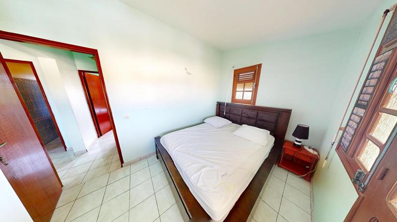 Maison - 180 m² - 7 pièces