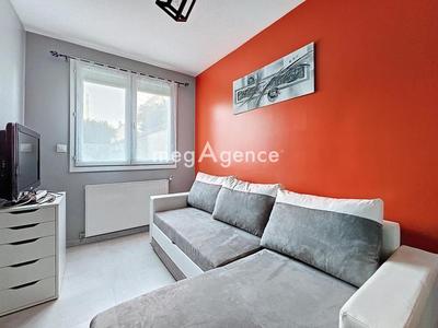 Maison - 84 m² - 4 pièces