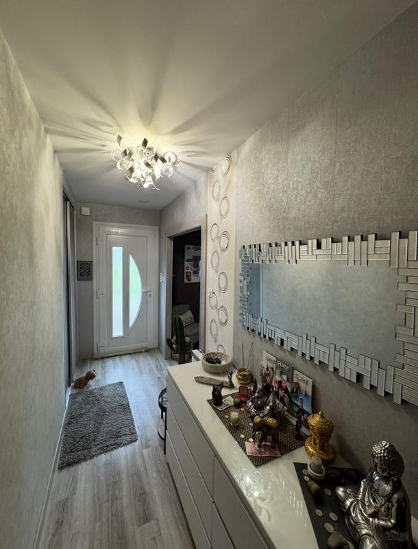 Maison - 105 m² - 5 pièces