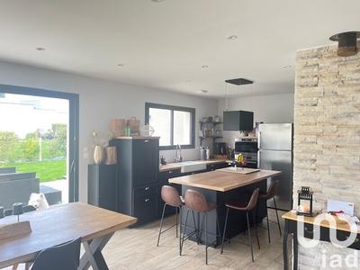 Maison - 143 m² - 6 pièces