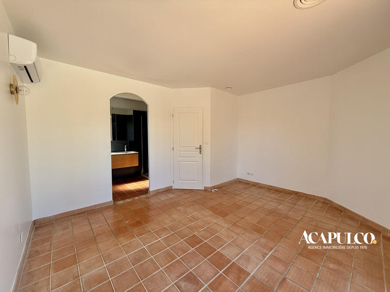 Maison - 138 m² - 5 pièces