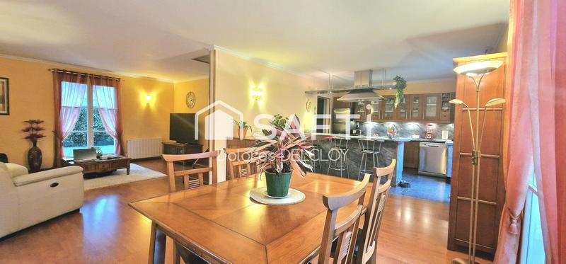 Maison - 115 m² - 6 pièces