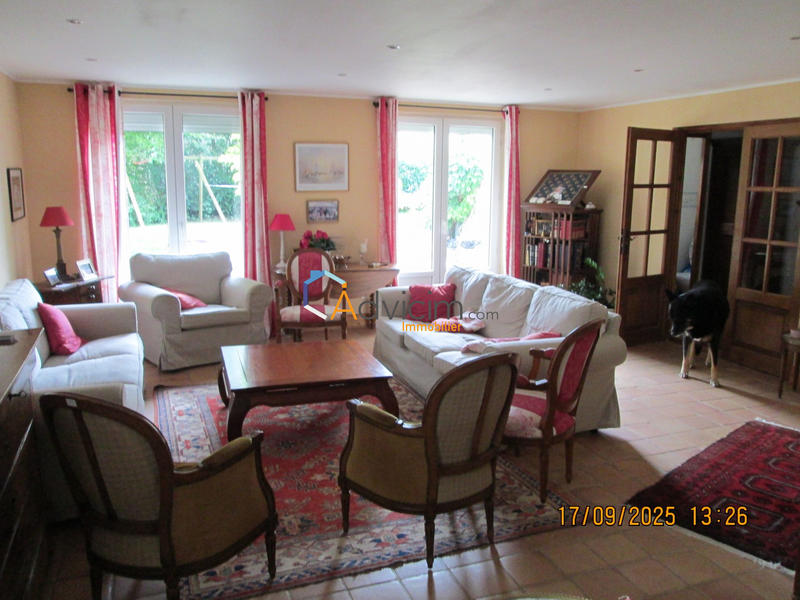 Maison ancienne - 300 m² - 10 pièces