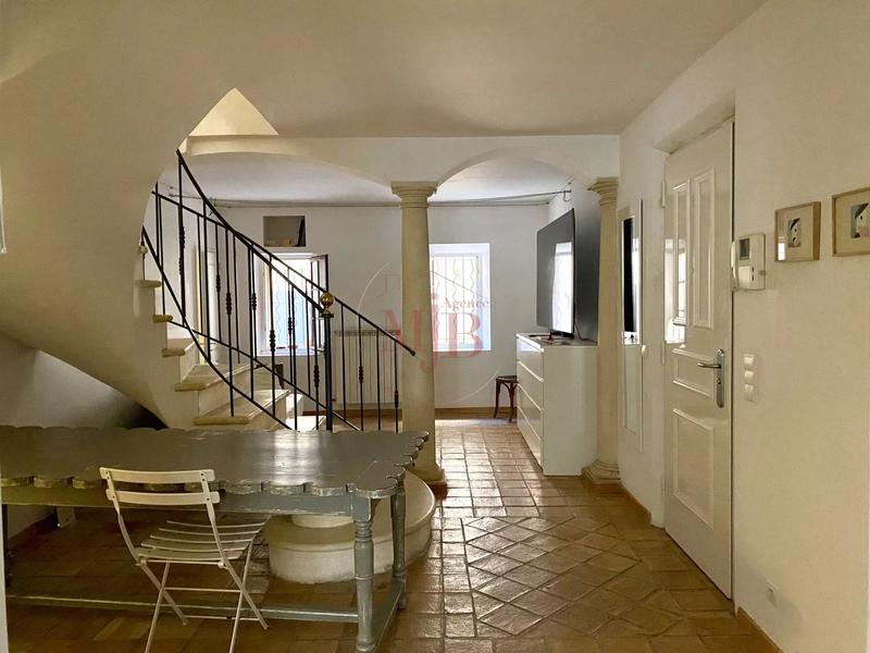 Maison de ville - 169 m² - 8 pièces