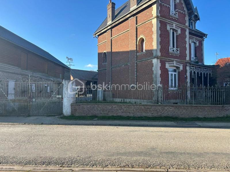 Corps de ferme - 175 m² - 11 pièces