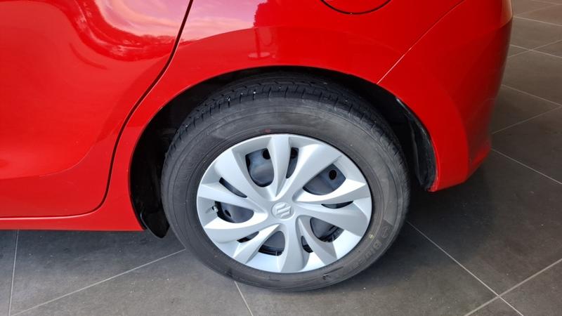 Suzuki Swift VI 1.2 Dualjet Hybrid Avantage